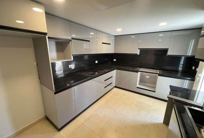 8111681 - Property Main Image