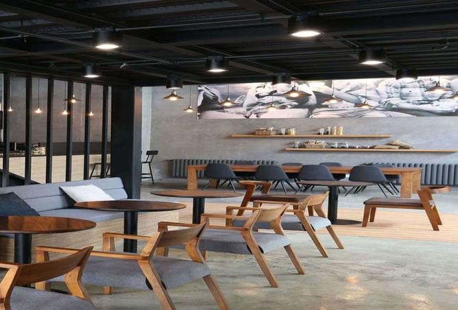 8233393 - Property Image 2