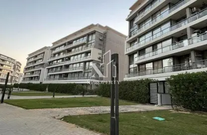 Apartment - 3 Bedrooms - 2 Bathrooms for sale in lakefront - Hadayek October - 6 October City - Giza