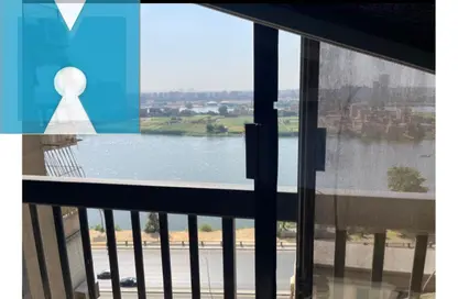 Half Floor - Studio - 3 Bathrooms for sale in Maadi - Hay El Maadi - Cairo