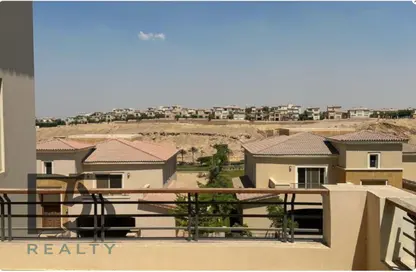 Villa - 5 Bedrooms - 6 Bathrooms for sale in Levana - Uptown Cairo - Mokattam - Cairo