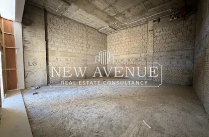 Retail - Studio - 1 Bathroom for rent in Three Sixty - 5th Settlement Compounds - The 5th Settlement - New Cairo City - Cairo