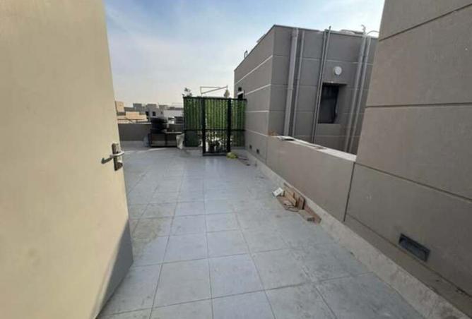 8017635 - Property Image 3