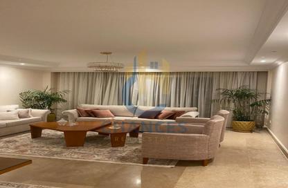 Apartment - 3 Bedrooms - 3 Bathrooms for sale in Tijan - Zahraa El Maadi - Hay El Maadi - Cairo