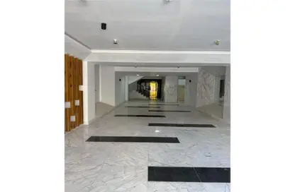 Office Space - Studio - 2 Bathrooms for sale in Bavaria Town - Zahraa El Maadi - Hay El Maadi - Cairo