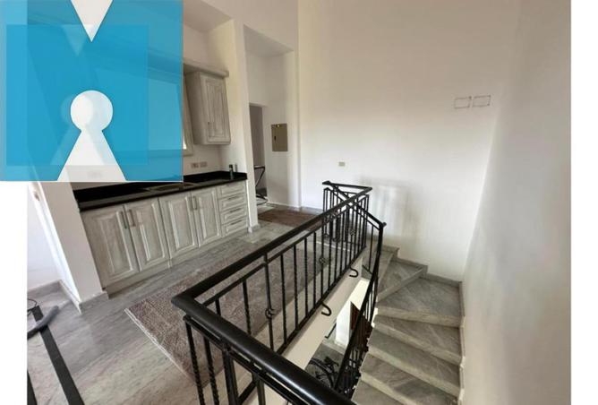 8193176 - Property Image 2