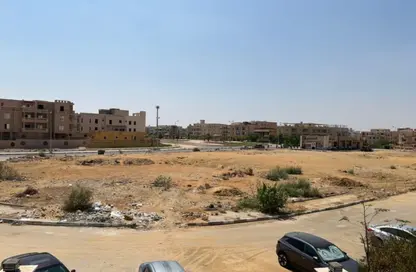 شقة - 4 غرف نوم - 3 حمامات للبيع في المجاورة الرابعة - الحي الثالث شرق - مدينة الشروق - القاهرة
