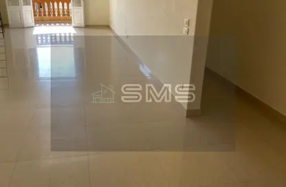 Apartment - 3 Bedrooms - 2 Bathrooms for rent in Aly Sharawy St. - Al Narges 5 - Al Narges - New Cairo City - Cairo