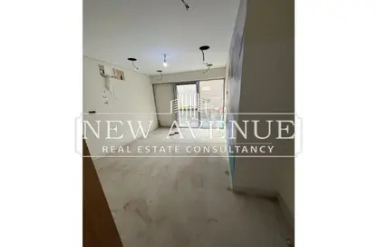 Retail - Studio - 4 Bathrooms for sale in Abbas Al Akkad St. - 1st Zone - Nasr City - Cairo