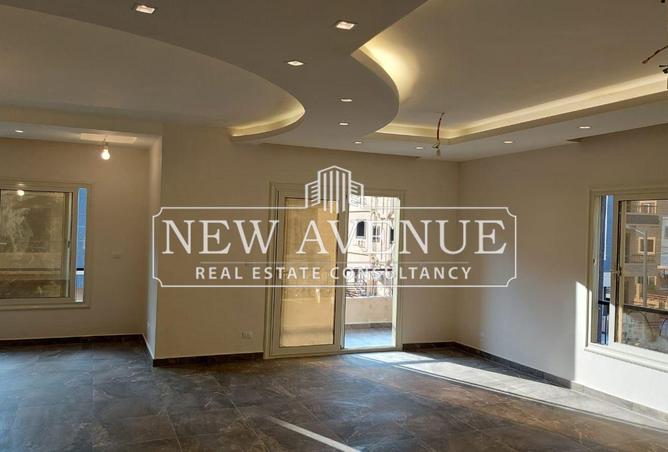 8106421 - Property Image 3