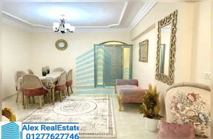 Apartment - 3 Bedrooms - 2 Bathrooms for rent in Al Geish Road - Cleopatra - Hay Sharq - Alexandria