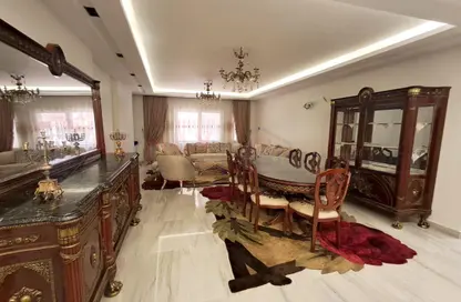 شقة - 4 غرف نوم - 2 حمامات للبيع في سموحة - حي شرق - الاسكندرية