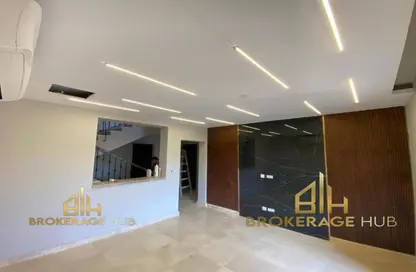 Twin House - 3 Bedrooms - 3 Bathrooms for sale in Mivida - 5th Settlement Compounds - The 5th Settlement - New Cairo City - Cairo