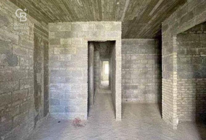 8451729 - Property Image 3