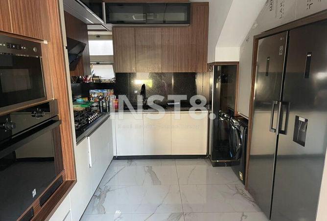 7974666 - Property Image 2