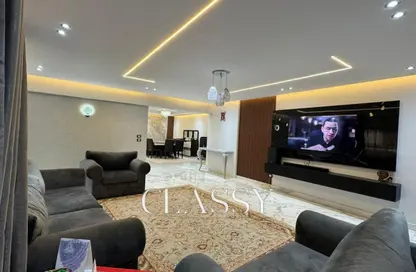 Apartment - 3 Bedrooms - 3 Bathrooms for sale in Touristic Zone 4 - Touristic Zone - Al Motamayez District - 6 October City - Giza