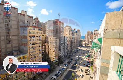 Apartment - 3 Bedrooms - 2 Bathrooms for sale in Mohamed Naguib St. - Sidi Beshr - Hay Awal El Montazah - Alexandria
