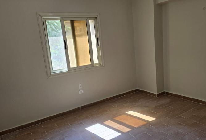 8106735 - Property Image 3