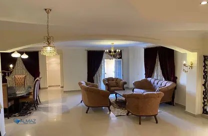 (بنتهاوس  (روف - 3 غرف نوم - 3 حمامات للايجار في شارع جعفر بن ابي طالب - الياسمين 4 - الياسمين - مدينة القاهرة الجديدة - القاهرة