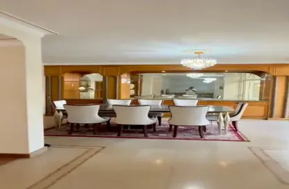 شقة - 3 غرف نوم - 3 حمامات للبيع في شارع شهاب - المهندسين - الجيزة