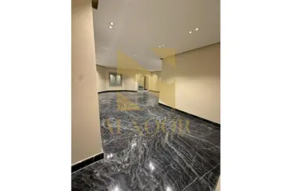 Apartment - 3 Bedrooms - 3 Bathrooms for sale in Al Mostathmir El Saghir - 10th District - Sheikh Zayed City - Giza