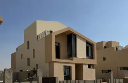 Villa - 4 Bedrooms - 4 Bathrooms for sale in Karmell - New Zayed City - Sheikh Zayed City - Giza