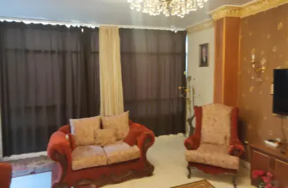 Apartment - 3 Bedrooms - 2 Bathrooms for sale in Mohyee Al Din Abd Al Al Hamid St. - 8th Zone - Nasr City - Cairo