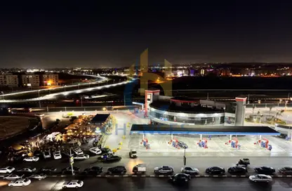 Apartment - 3 Bedrooms - 3 Bathrooms for sale in 50th Street - Zahraa El Maadi - Hay El Maadi - Cairo