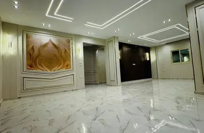 Apartment - 3 Bedrooms - 3 Bathrooms for sale in Tarek Yahya   Ahbab Al Mustafa Mosque St. - 3rd District - 6 October City - Giza