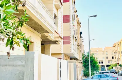 شقة - 3 غرف نوم - 2 حمامات للبيع في المستثمرين الجنوبية - مدينة القاهرة الجديدة - القاهرة
