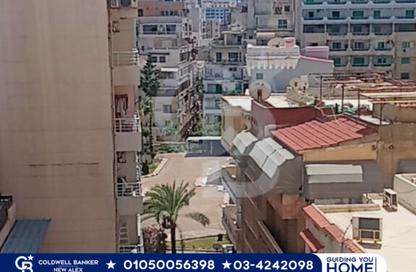 شقة - 3 غرف نوم - 1 حمام للبيع في جليم - حي شرق - الاسكندرية