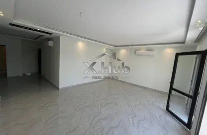 شقة - 3 غرف نوم - 3 حمامات للايجار في ذا كورت ياردز - كمبوندات الشيخ زايد - الشيخ زايد - الجيزة