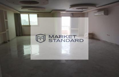 Apartment - 3 Bedrooms - 3 Bathrooms for sale in Mohi Al Din Abou El Ezz St. - Mohandessin - Giza