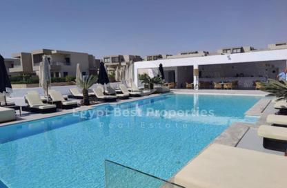 Chalet - 2 Bedrooms - 2 Bathrooms for sale in Azha North - Ras Al Hekma - North Coast