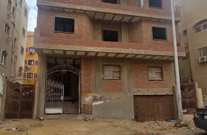 بناية كاملة - 8 غرف نوم - 8 حمامات للبيع في الحي الثالث - مدينة 6 أكتوبر - الجيزة