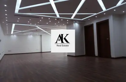 Office Space - Studio - 2 Bathrooms for sale in Trivium Business Complex - North Teseen St. - The 5th Settlement - New Cairo City - Cairo