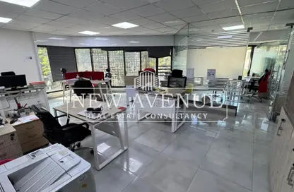 بناية كاملة - استوديو - 2 حمامات للايجار في شارع كورنيش النيل - المعادي - حي المعادي - القاهرة