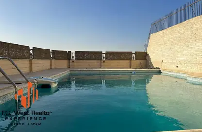 Penthouse - 5 Bedrooms - 4 Bathrooms for sale in Street 253 - Degla - Hay El Maadi - Cairo