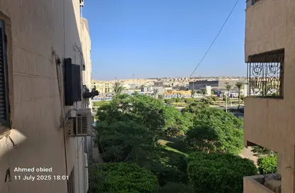 Apartment - 2 Bedrooms - 1 Bathroom for sale in 1st District - Sheikh Zayed City - Giza