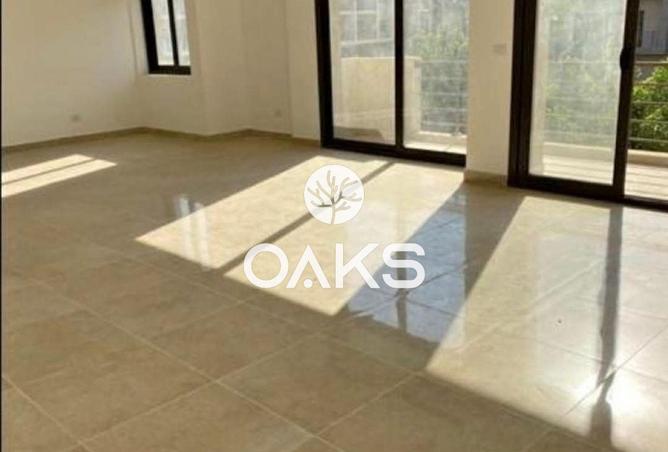 8215610 - Property Image 3