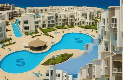 Chalet - 2 Bedrooms - 2 Bathrooms for sale in Sea View - Ras Al Hekma - North Coast