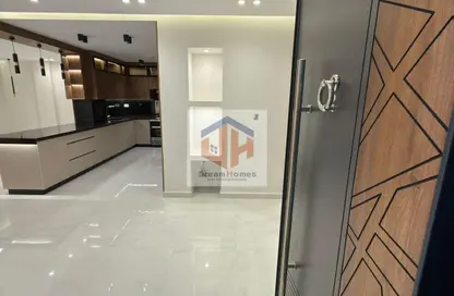 Apartment - 3 Bedrooms - 2 Bathrooms for sale in Al Naser Salah El Deen St. - Rehab City Second Phase - Al Rehab - New Cairo City - Cairo Apartment - 3 Bedrooms - 2 Bathrooms for sale in Al Naser Salah El Deen St. - Rehab City Second Phase - Al Rehab - New Cairo City - Cairo