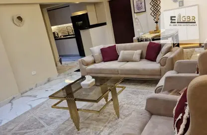 Apartment - 2 Bedrooms - 2 Bathrooms for sale in Moon Valley - South Investors Area - New Cairo City - Cairo