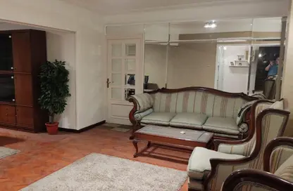 شقة - 2 غرف نوم - 1 حمام للايجار في شارع الثوره - الماظة - مصر الجديدة - القاهرة