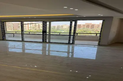 Apartment - 4 Bedrooms - 3 Bathrooms for sale in El Rehab Extension - Al Rehab - New Cairo City - Cairo