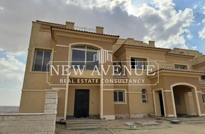 Townhouse - 4 Bedrooms - 4 Bathrooms for sale in The Hills at Stone Park - 5th Settlement Compounds - The 5th Settlement - New Cairo City - Cairo