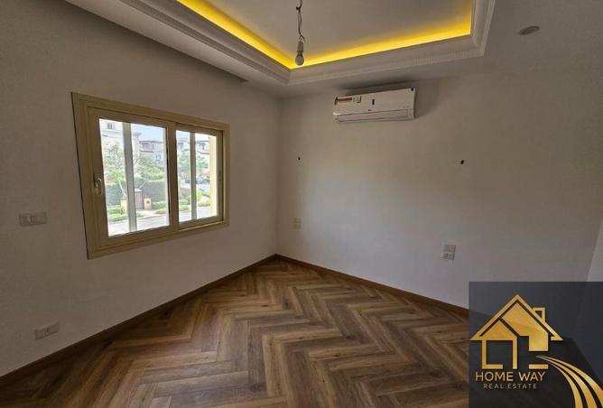 8295265 - Property Image 2