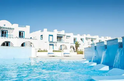 Townhouse - 3 Bedrooms - 3 Bathrooms for sale in Mountain View - Ras Al Hekma - North Coast