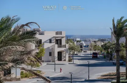 Chalet - 2 Bedrooms - 2 Bathrooms for sale in Makadi Resort - Makadi - Hurghada - Red Sea