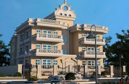 Apartment - 3 Bedrooms - 3 Bathrooms for sale in 2nd Neighborhood - 3rd District East - Shorouk City - Cairo
